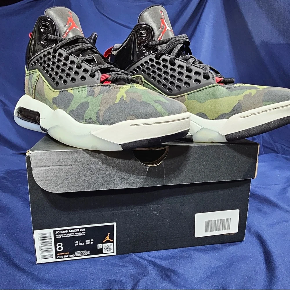 Jordan Maxin 200